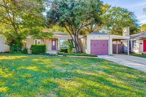 6437 Calmont Ave, Fort Worth, TX 76116