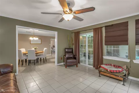 1112 Franklin St, Minden, LA 71055 photo 10
