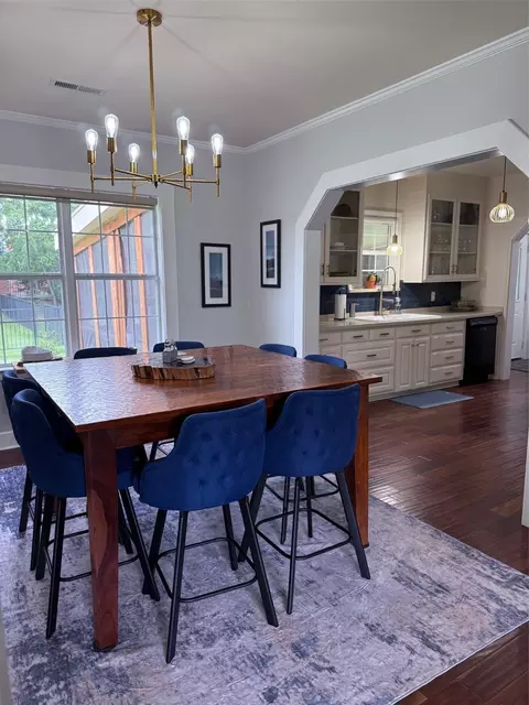 Dining - 904 Johnson St, Terrell, TX 75160 photo 1 of 1