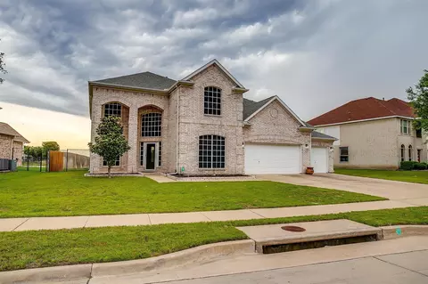 5528 Brazoria Dr, Grand Prairie, TX 75052