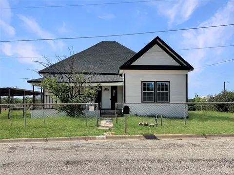 800 W Third St, Sweetwater, TX 79556