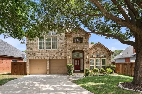 849 Pinnacle Cir, Lewisville, TX 75077
