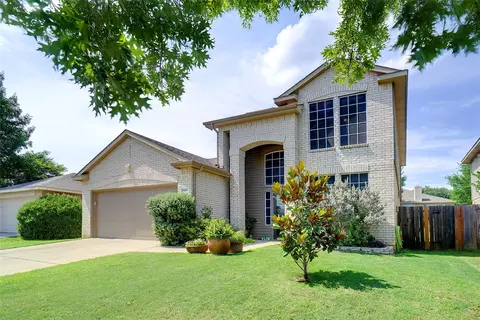 5420 Kingsknowe Pkwy, Fort Worth, TX 76135