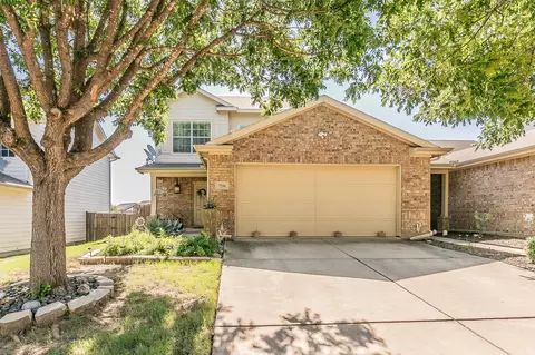 7516 Lazy Spur Blvd, Fort Worth, TX 76131