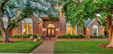 1604 Burning Tree Ln, Plano, TX 75093