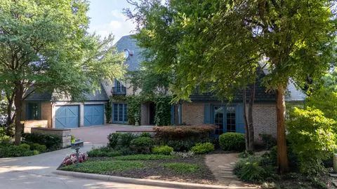 7044 Hill Forest Dr, Dallas, TX 75230