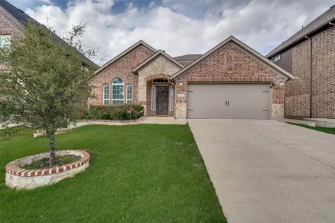 2509 Fountain Gate Dr, Little Elm, TX 75068