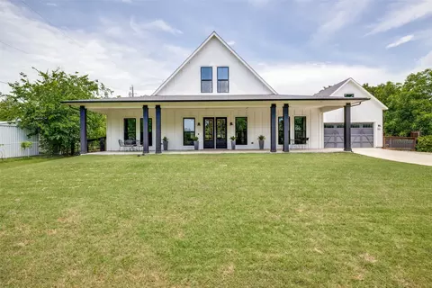 310 Oak Dr, Argyle, TX 76226