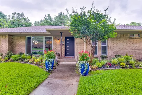 3020 Citation Dr, Dallas, TX 75229