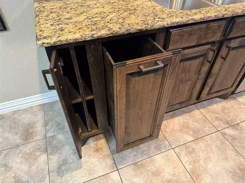 Kitchen - 105 Windsor Dr, Forney, TX 75126 photo 4 of 5