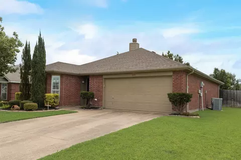 Exterior - 105 Windsor Dr, Forney, TX 75126 photo 6 of 6