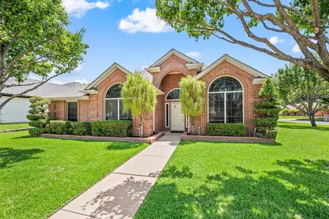 6700 Crane Rd, North Richland Hills, TX 76182