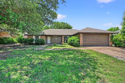 3214 N Marseille Ln, Sherman, TX 75090