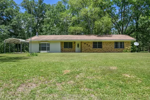 802 Caddo Lease, Mooringsport, LA 71060