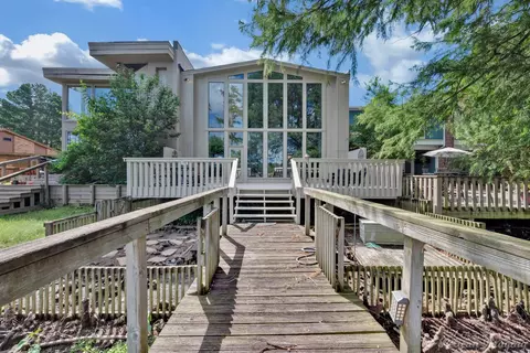 5755 Lakefront Dr, Shreveport, LA 71119