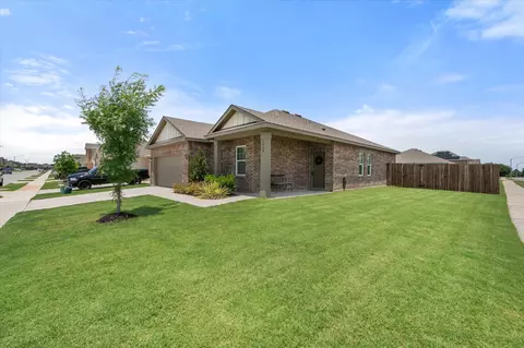 1400 Ancer Way, Haslet, TX 76052