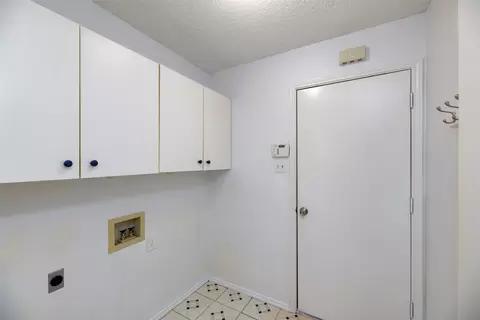 Other - 308 Crowe Dr, Euless, TX 76040 photo 3 of 5