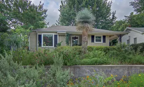 3905 Bryce Ave, Fort Worth, TX 76107