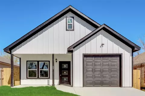 508 Flint St, Fort Worth, TX 76115