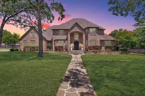 5101 Oak Timbers Ct, Colleyville, TX 76034