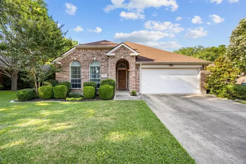6018 Rustic Glen Dr, Garland, TX 75043