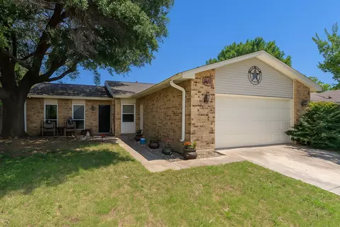 3612 Wessex Ct, Denton, TX 76210