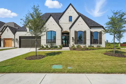 916 Roys Dr, Rockwall, TX 75087