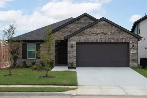 1801 Rushpea Dr, Royse City, TX 75189