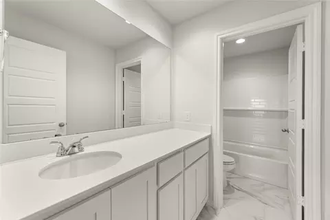 Bath - 1806 Iris, Melissa, TX 75454 photo 5 of 5