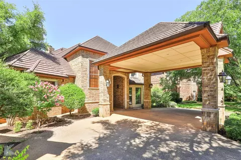 25 Lytle Place Dr, Abilene, TX 79602