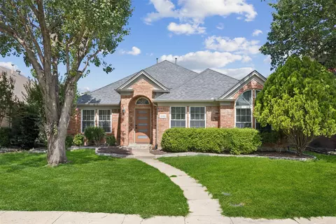 10412 Harris Ct, Irving, TX 75063
