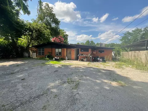 1814 E Belt Line Rd, Carrollton, TX 75006
