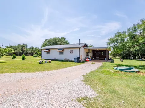 Exterior - 151 Cheyenne Dr, Bangs, TX 76823 photo 3 of 10
