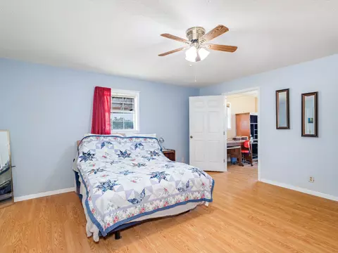 Bedroom - 151 Cheyenne Dr, Bangs, TX 76823 photo 5 of 5