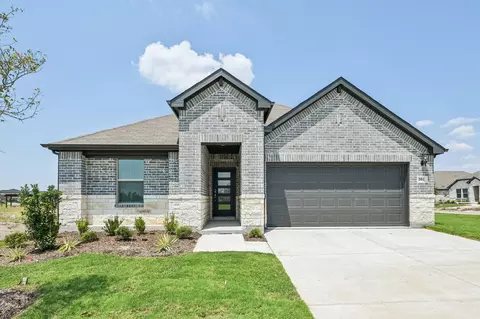 301 Yellowstar Ln, Lavon, TX 75166