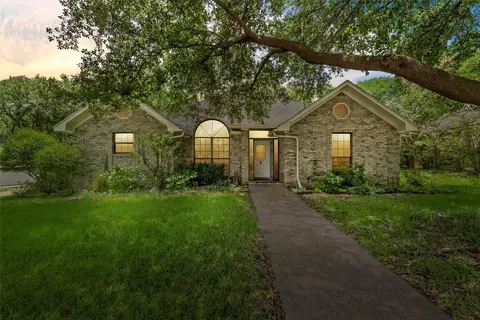 2804 Chimney Hill Dr, Waco, TX 76708