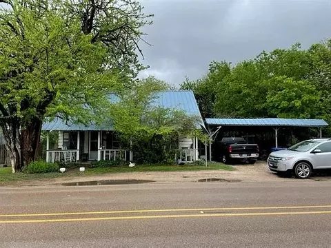 231 S Colorado, Whitney, TX 76692