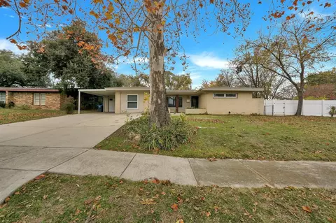 6225 Franwood Ter, Fort Worth, TX 76112