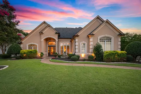 1001 Lakeridge Ct, Colleyville, TX 76034
