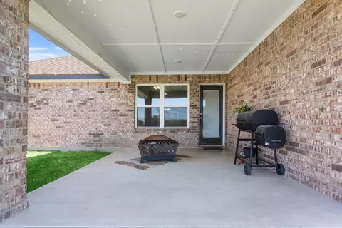 Exterior - 8876 Fm 1237 Spur, Troy, TX 76579 photo 6 of 10