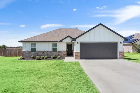 Exterior - 8876 Fm 1237 Spur, Troy, TX 76579 photo 4 of 10