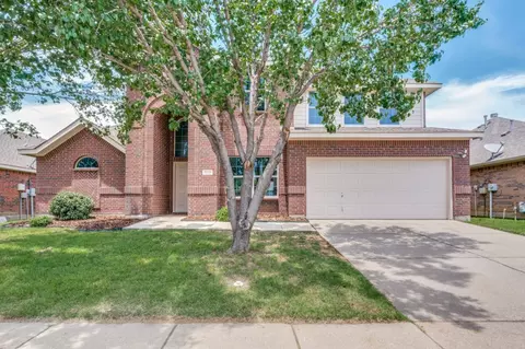 2601 Pinto Dr, Denton, TX 76210