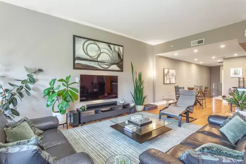 5055 Addison Cir #413, Addison, TX 75001