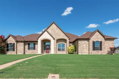 6430 Fox Run Dr, Midlothian, TX 76065