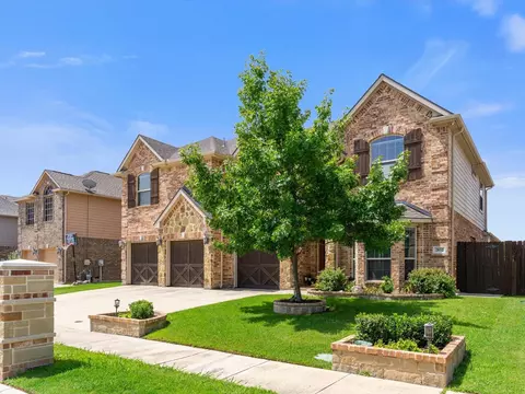 2832 Stackhouse St, Fort Worth, TX 76244 photo 3