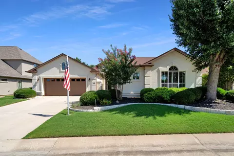 9009 Gardenia Dr, Denton, TX 76207