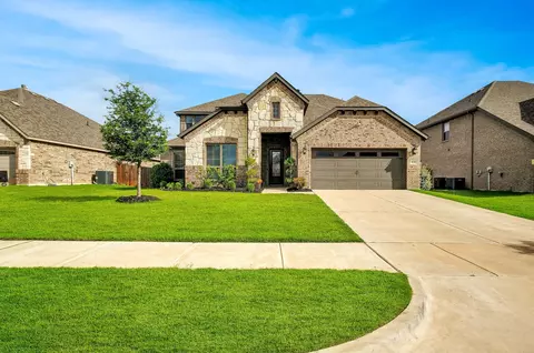 429 Strait Ln, Waxahachie, TX 75165