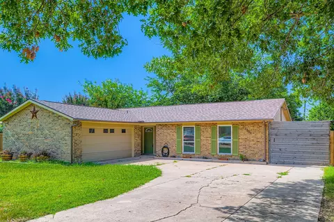 1509 Westridge St, Grand Prairie, TX 75050