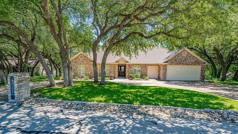 6310 Circo Dr, Granbury, TX 76049