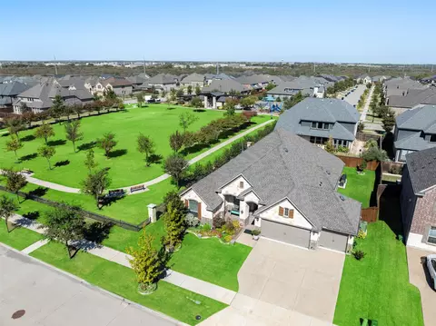404 Timber Creek Ln, Frisco, TX 75033